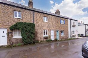 2, Elm Cottages, Holyport Street, Holyport, Maidenhead SL6 2JU