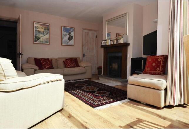 Sitting room.jpg