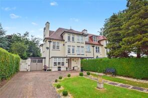 15, The Park, Scalby, Scarborough YO13 0PY