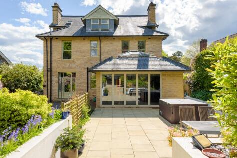 Ivy Park Road, Ranmoor, Sheffield, S10 3LD