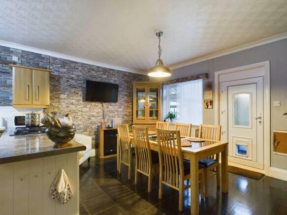 3 bed Detached Bungalow for sale Image 5