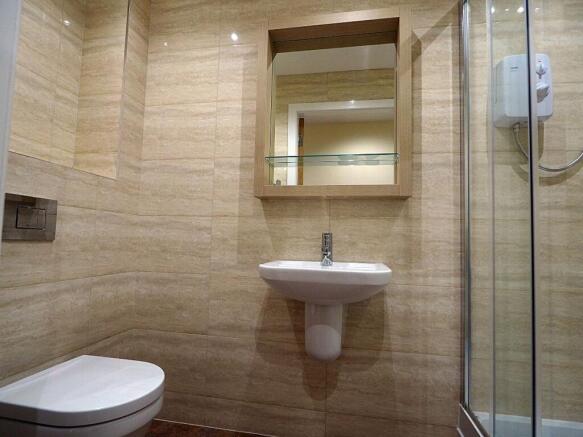 1 bed House Share to rent Image 6