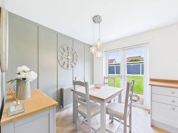 3 bed Semi-Detached for sale Image 9