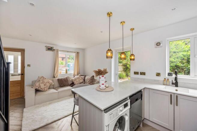 Kitchen/living room