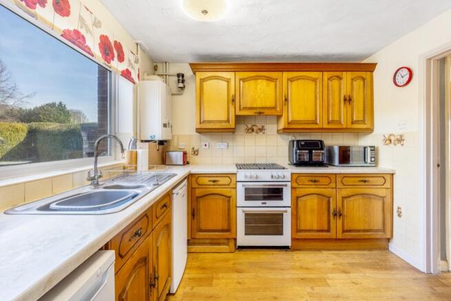 42 Cobgate Close (Whaplode)-13