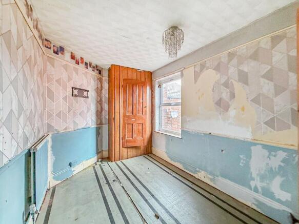 4 bed Terraced for sale Image 8