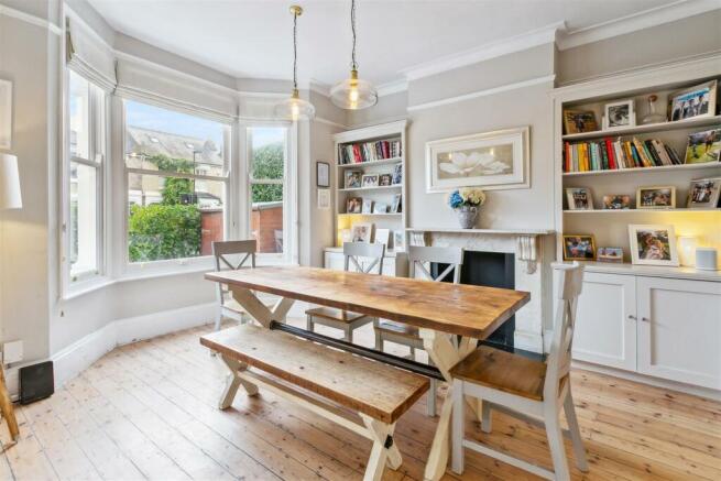Heathfield Gardens, W4 - FOR SALE