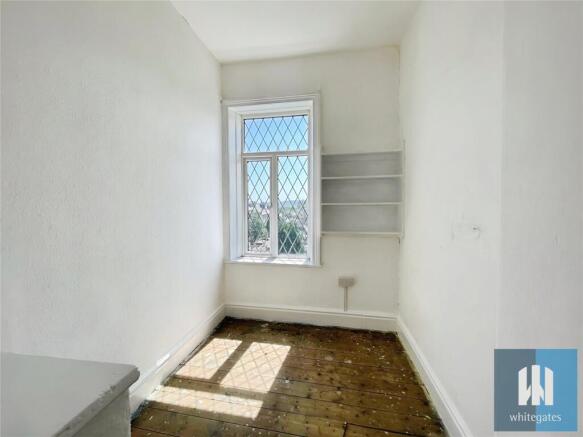 2 bed Terraced for sale Image 5