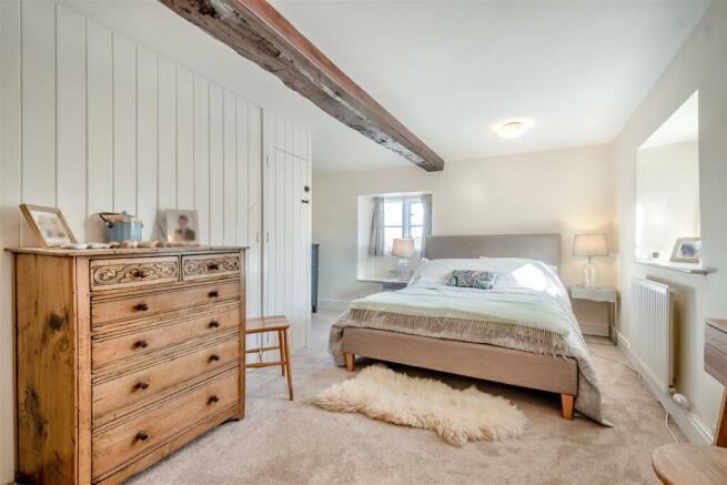 8547573-interior14.jpg