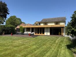 Farthings, The Holme, Southwell NG25 0NF