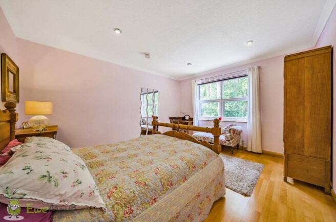 Bedroom 3 (Double)
