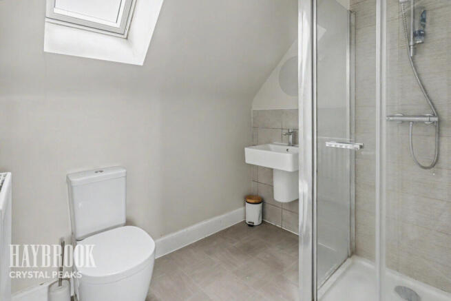 3 bed Terraced for sale Image 10