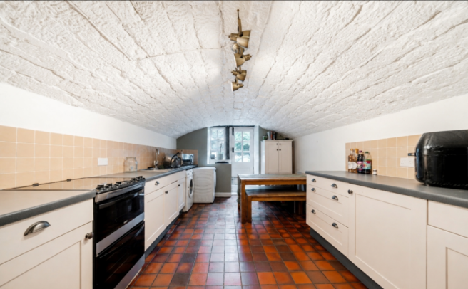 kitchen 1 tt