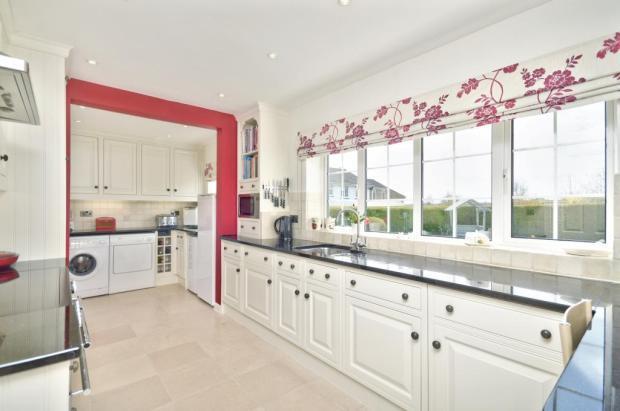 Kitchen2