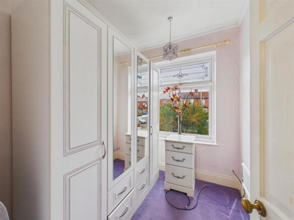 3 bed Semi-Detached for sale Image 11