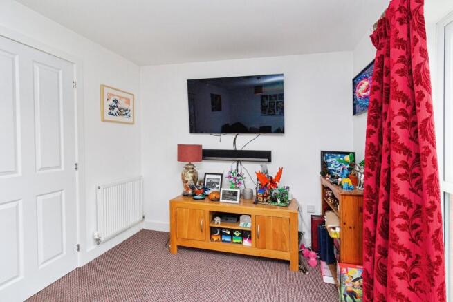 York Road, Telford, TF2 photo 4