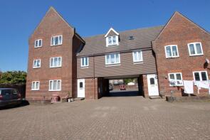 Flat 11, 29 Empire Court, East Street, Havant PO9 1ES
