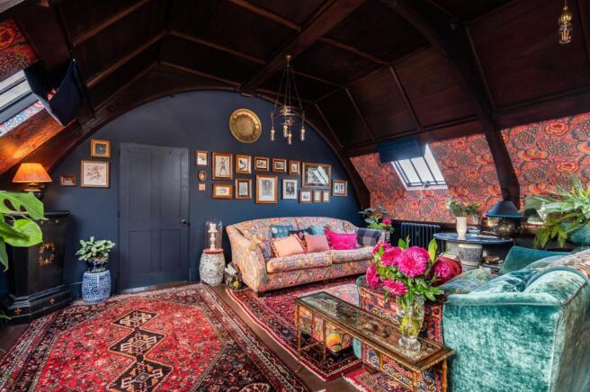 SITTING ROOM