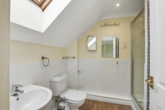 Bedroom 1 En-suite