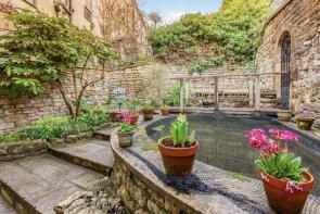 Garden Flat, 5, Upper East Hayes, Walcot, Bath BA1 6LN