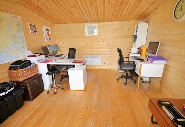 Photo 25