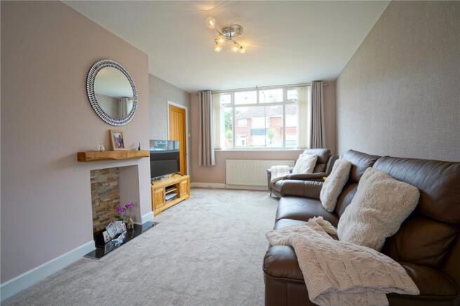 3 bed Semi-Detached for sale Image 7