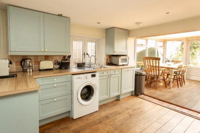 School Cottages, Bodle Street Green, Hailsham, East Sussex, BN27 4RD photo 4