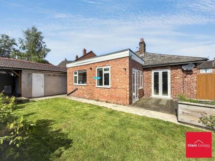 Brook Grove, Irlam, M44