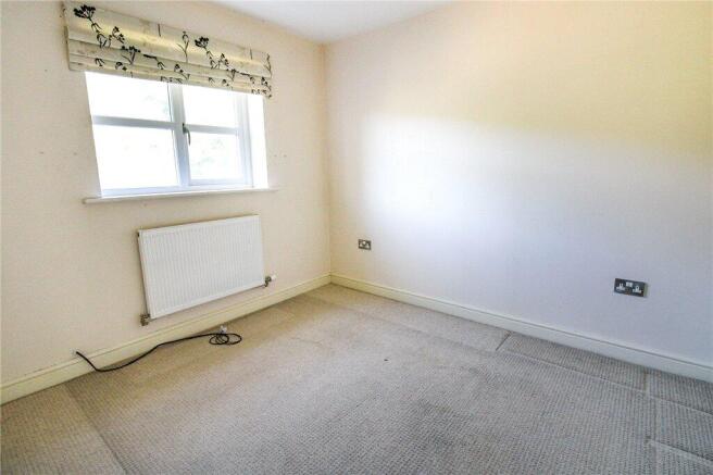 3 bed Terraced for sale Image 9