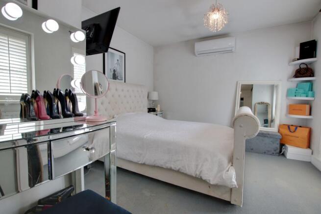 BEDROOM TWO