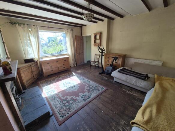 3 bed Cottage for sale Image 11