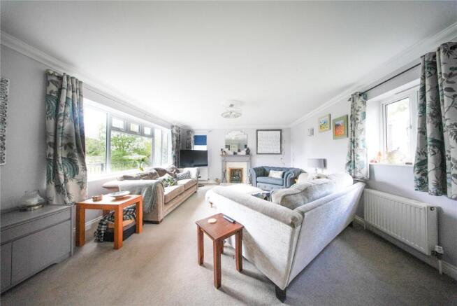 Appletree Close, Redlynch, Salisbury, Wiltshire, SP5 photo 3