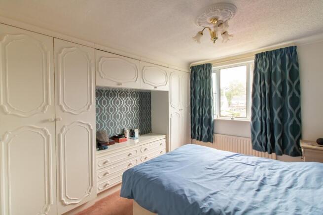 3 bed Semi-Detached for sale Image 7