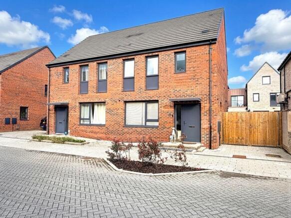 3-bed semi-detached on Blossom Court, Acomb, York YO24 3FQ, £155,250