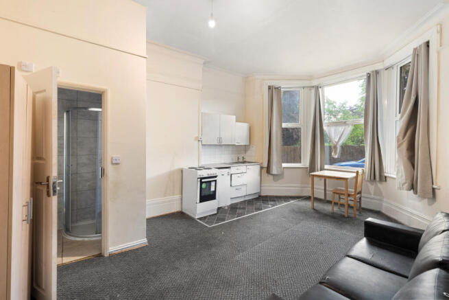 16 Palace Road, Streatham Hill, London, SW2 3NG