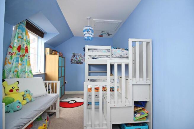 Photo 11