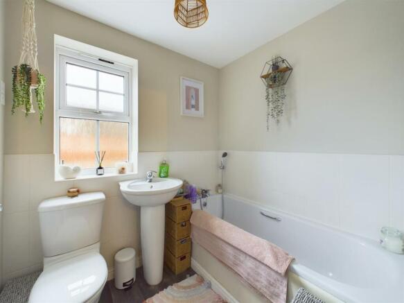 bath1.jpg
