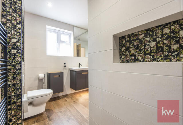 Bedroom One Ensuite