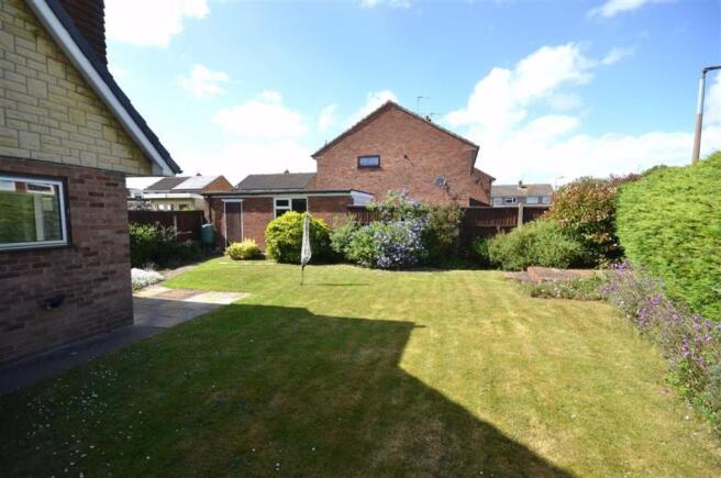 Side/Rear Gardens