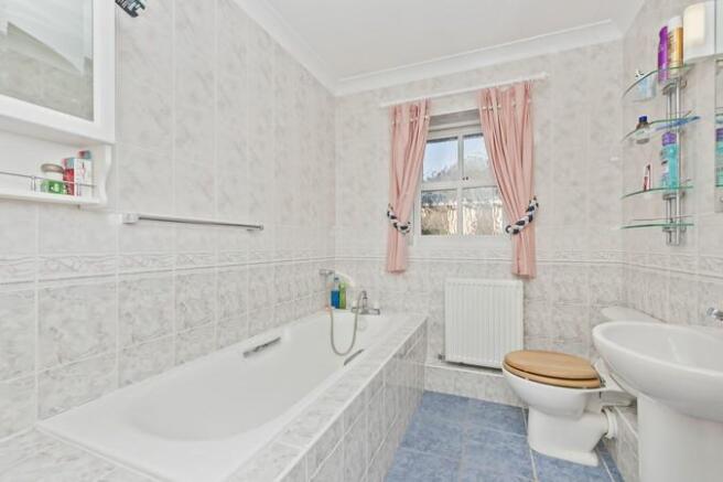 bath2.jpg