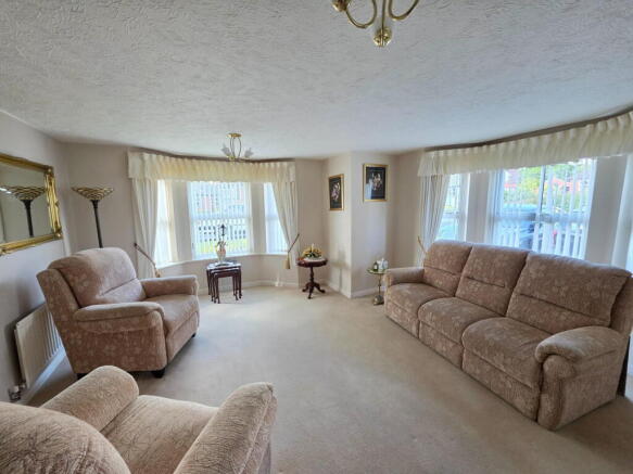 Churns Hill Lane, Himley, Dudley, DY3 4LX photo 5