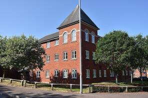 17, Lewis Crescent, Exeter EX2 7TD