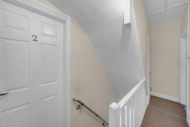 FIRST FLOOR LANDING