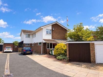 Beach Court, Southend-On-Sea, SS3