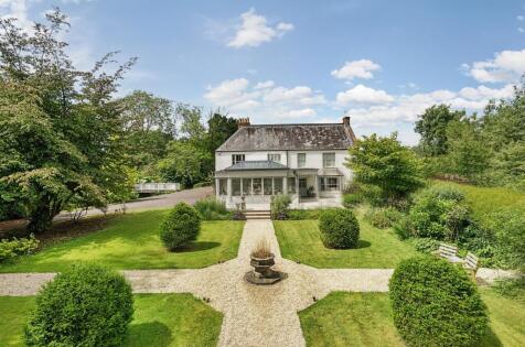 Bullen Court, Ilminster