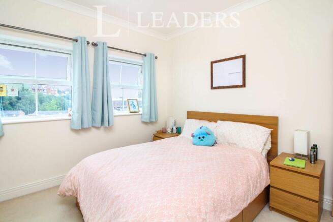 Bedroom - 2nd pic