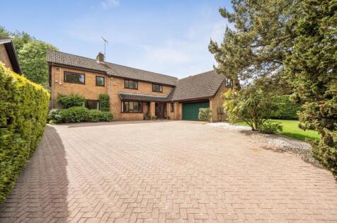 Dallington Road, Northampton, NN5