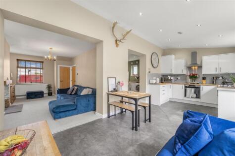 Hogarth Avenue, Burnley