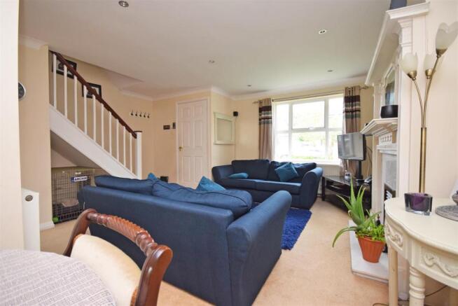 45 Gosling Grove Living Room (Angle 2).jpg