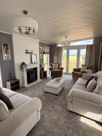 2 bed Park Home for sale Image 4